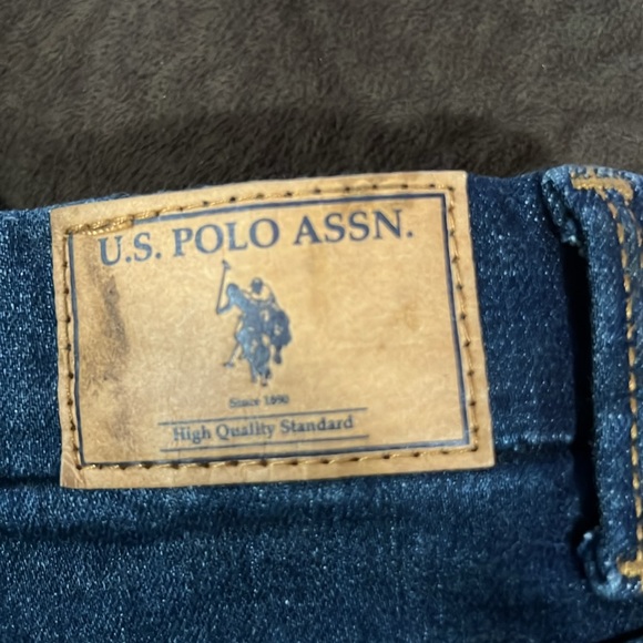 U.S.Polo Assn jeans, size 14. Inseam 27, high-rise, cotton spandex polyester - Picture 8 of 8